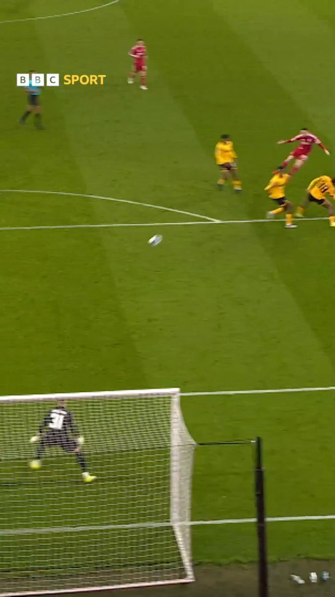 "HE MIGHT NOT HIT A BETTER BALL IN HIS CAREER!" A beauty from Andy Robertson! 🚀