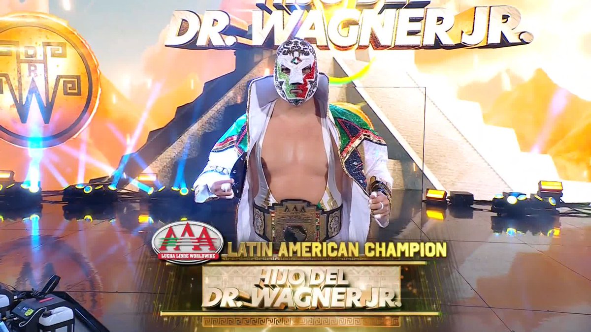 El Hijo de Dr. Wagner Jr. vino directamente de AAA para responder el reto abierto de Carmelo Hayes 🏅😁🇲🇽 #SmackDown