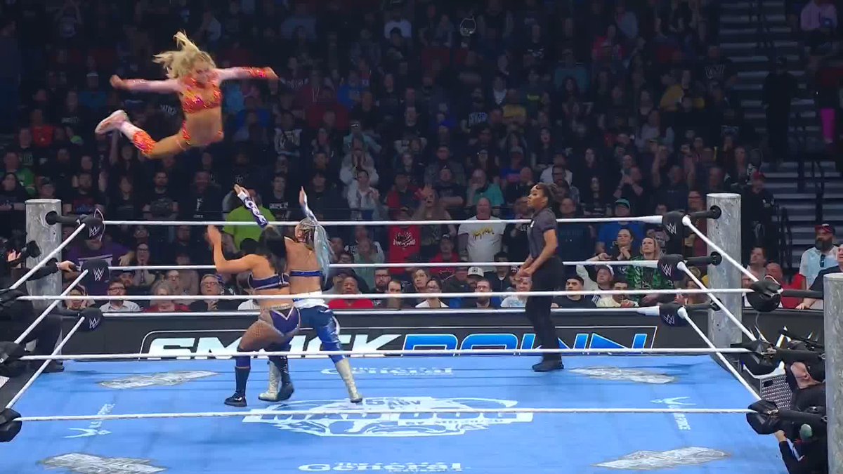 .Charlotte Flair is taking control of this match 💪
