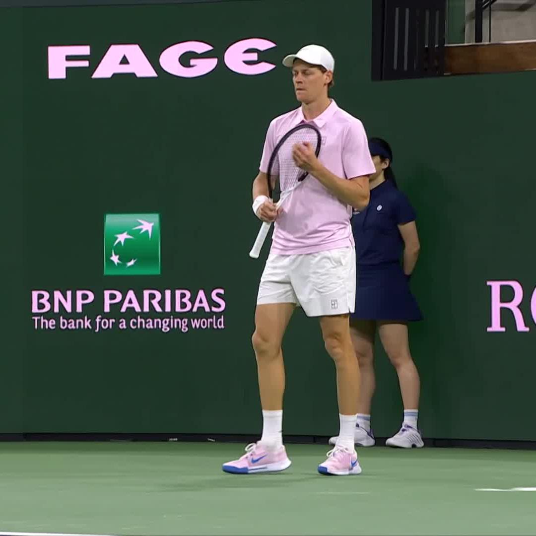Don't serve there 💣 Jannik Sinner #TennisParadise