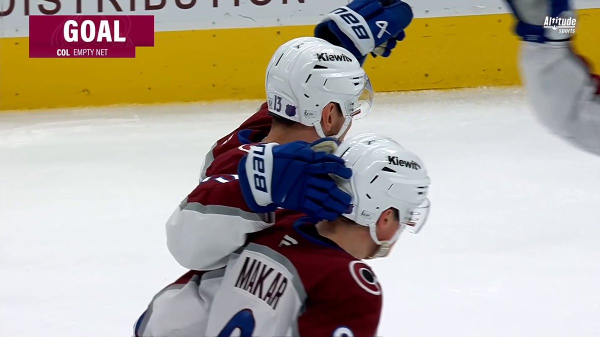 VALERI NICHUSHKIN TIES IT WITH 15 SECONDS LEFT IN THE THIRD!!! We're heading into overtime 🤩