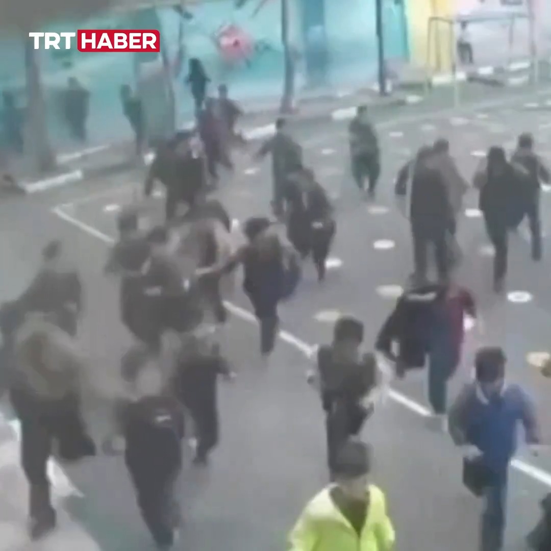 ABD-İsrail, İran'da bir okulun yakınına füze attı, 1 çocuk hayatını kaybetti.