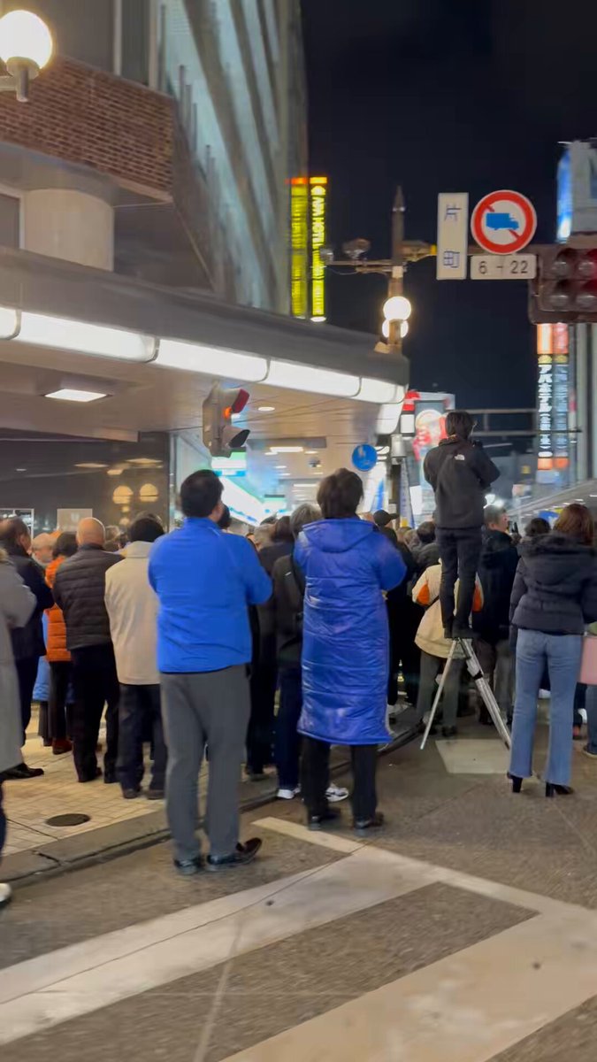 石川県知事選挙は、四年前も超激戦だった。マイク納めの熱気はほぼ絶叫！「現職有利」と言えないのが石川か。金沢市を制することが必須の現職、馳浩候補