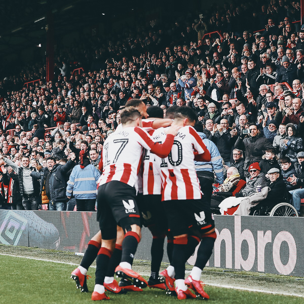 A fitting finale 🥰 We played our final game with fans at Griffin Park six years ago today ❤️