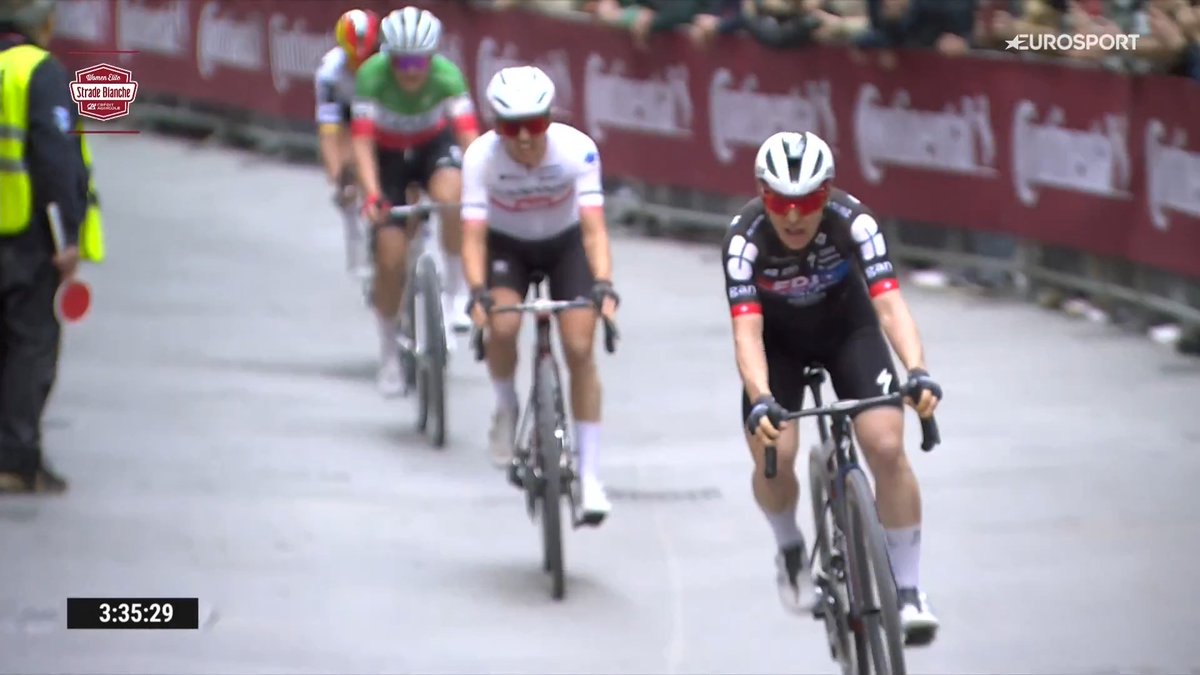 Katarzyna II Wielka 👸 Kasia Niewiadoma drugi wyścig kolarski z rzędu kończy na drugim miejscu 👏👏 Po zeszłotygodniowym Omloop Nieuwsblad dziś doszło Strade Bianche 🥈 Lepsza jedynie Elise Chabbey 🫡 #HomeOfCycling #StradeBianche