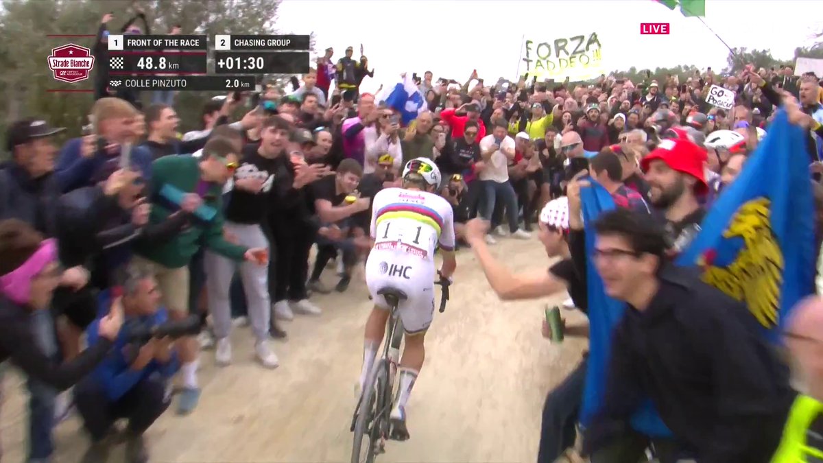 Aunque entiendo que haya a quien le pueda aburrir esta superioridad, desde una perspectiva global, el fenómeno Pogačar le da mucho más al ciclismo de lo que le resta.