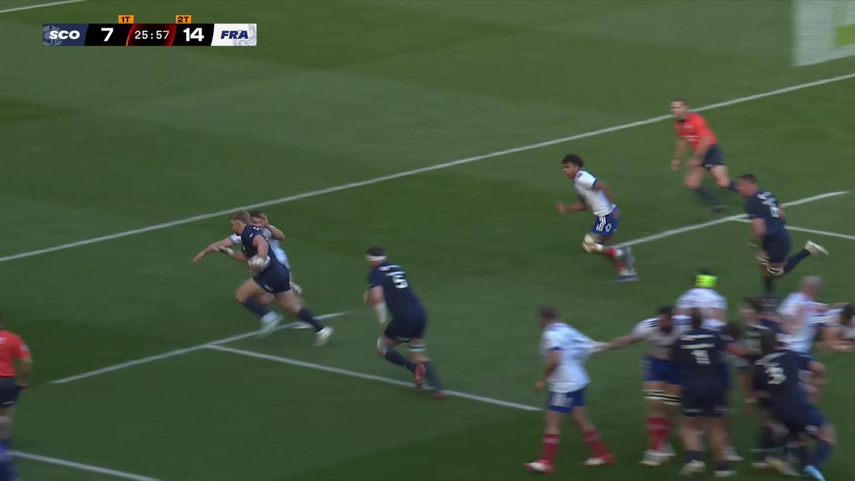 This is a beauty of a move from Scotland. What a line from Steyn. #SCOvFRA #SixNations