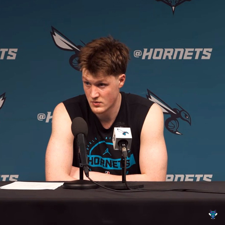 🎙️ Kon Knueppel on Duke's Isaiah Evans: "I got to see him play twice in person. I think he's making really good decisions offensively and he's much improved in all areas of his game, but really improved on the defensive end." "I've texted him a few times, just like, 'Keep going, man. You're playing really well.' It's been really fun to watch him this season, and I'm sure he'll be playing here soon."