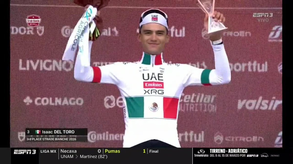 ¡OTRO MOMENTO PARA LA HISTORIA! 🤩 Isaac del Toro, el primer mexicano en subir al podio en Strade Bianche 🇲🇽 👏 L-E-Y-E-N-D-A Lo disfrutaste por ESPN y #DisneyPlus Premium.