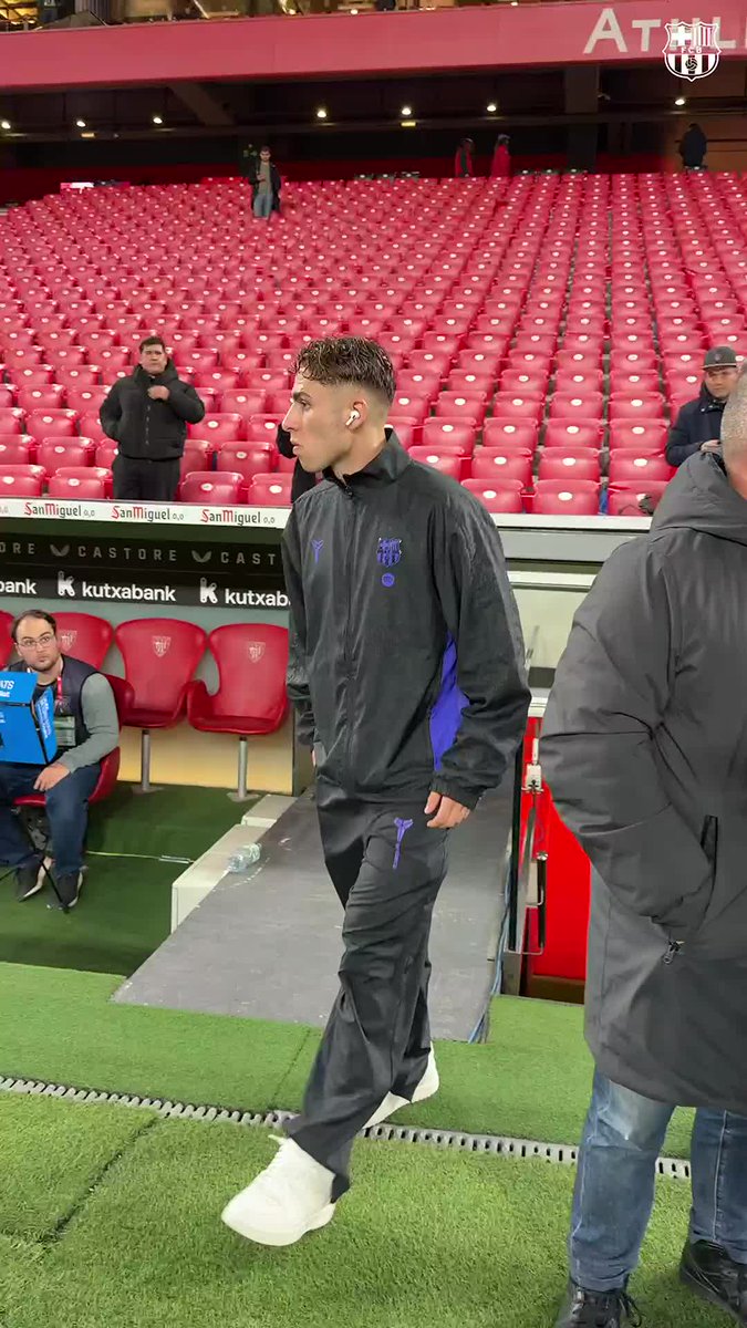 Fermín’s ritual before every match.