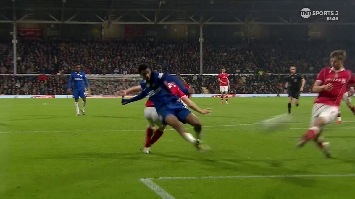 Chelsea respond almost INSTANTLY against Wrexham ⏱️ Josh Acheampong makes it 2-2... some game! 📺 TNT Sports &amp; discovery+ UK