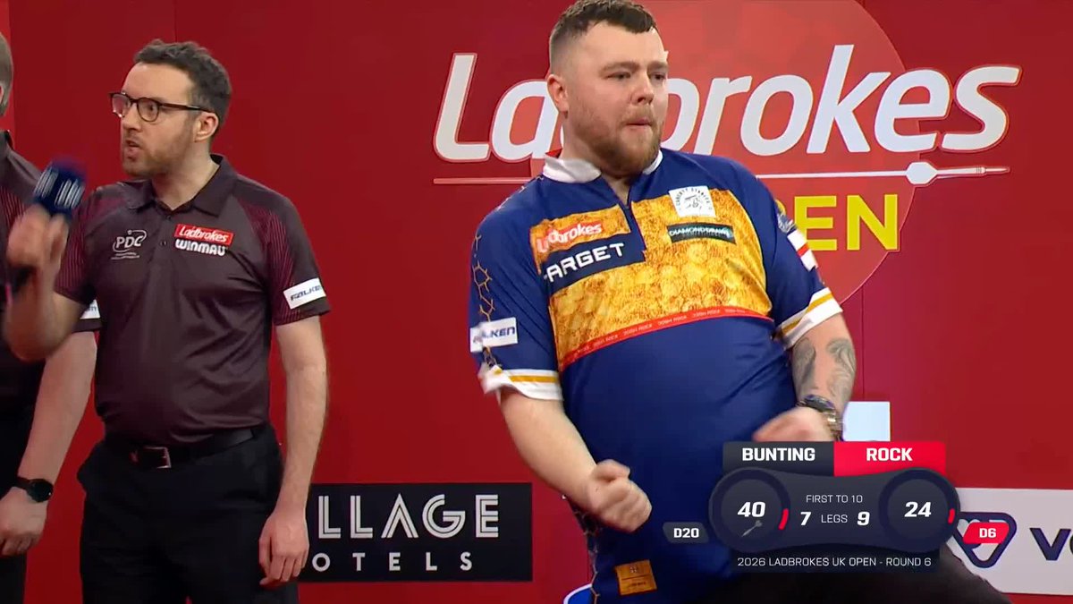 ROCK WINS IT ON DOUBLE ONE! Josh Rock gets the better of Stephen Bunting, securing a 10-7 victory to move to Finals Day for the second consecutive year! Live Scores &amp; Streaming 📲 #UKOpenDarts | R6