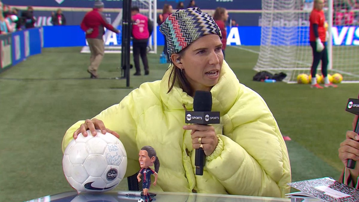Tobin Heath kept the ball that Brandi Chastain signed for her in '99 🥹❤️