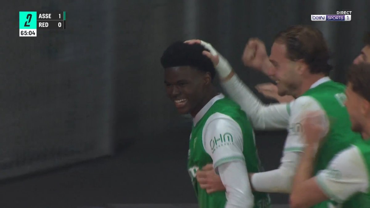 🔥 La frappe surpuissante de Kévin Pedro qui délivre Saint-Etienne et fait bouillonner le Chaudron !
