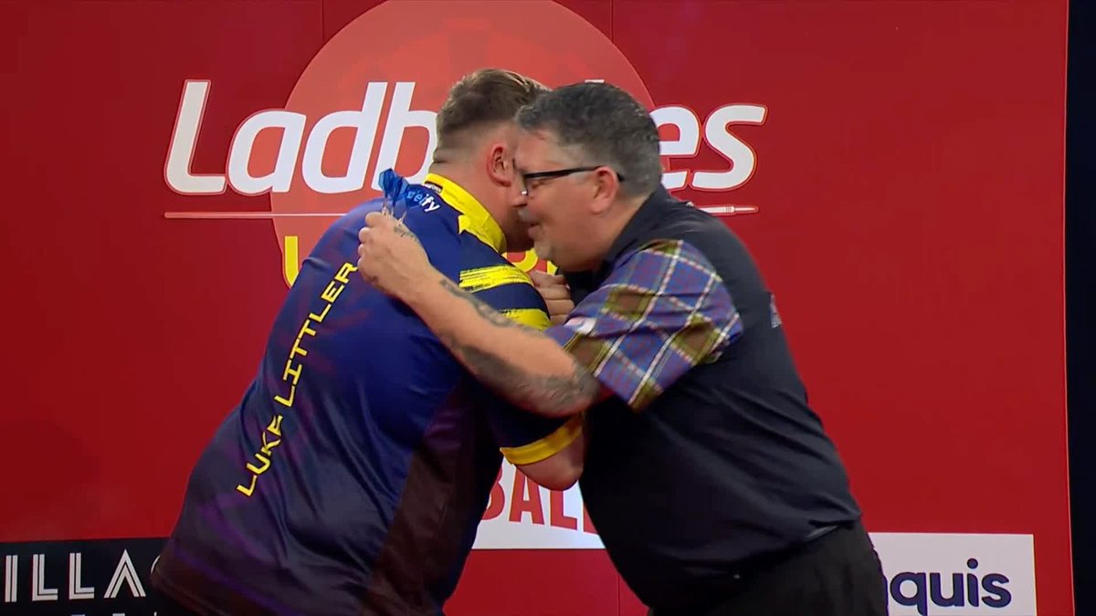LITTLER DISPATCHES ANDERSON ☢️ Luke Littler puts in his best performance of the tournament so far, averaging over 102 to see off Gary Anderson 10-5 and secure his spot on Finals Day! Live Scores & Streaming 📲 #UKOpenDarts | R6