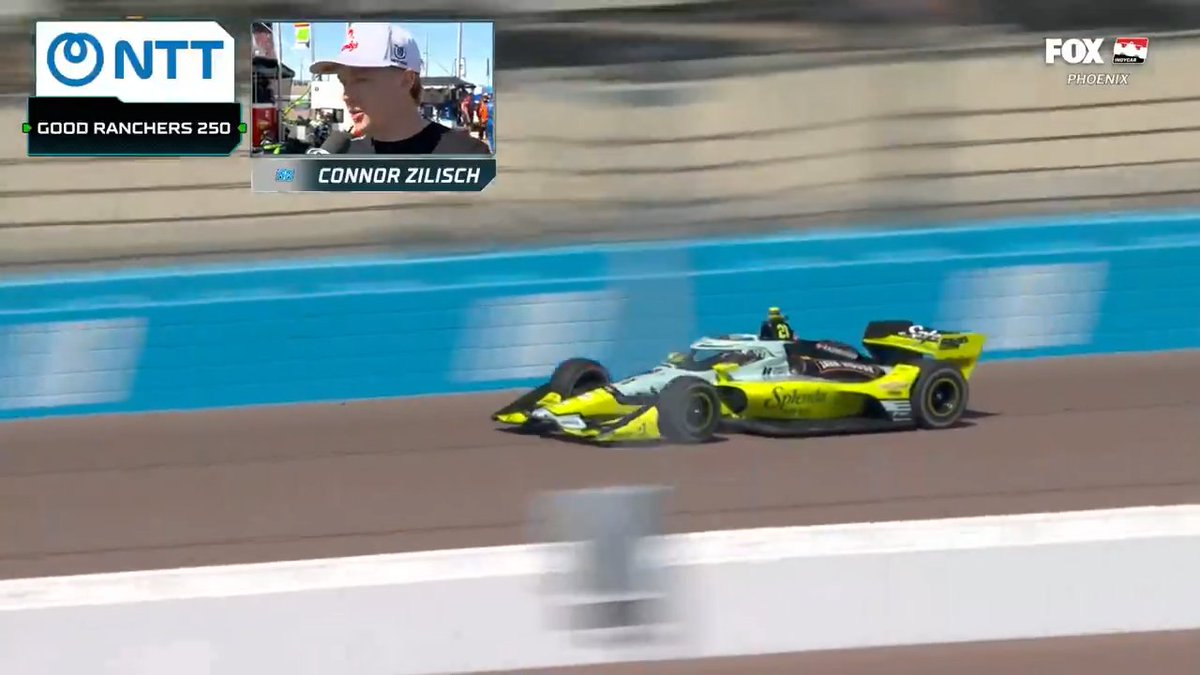 Connor Zilisch is loving the INDYCAR show in Phoenix .