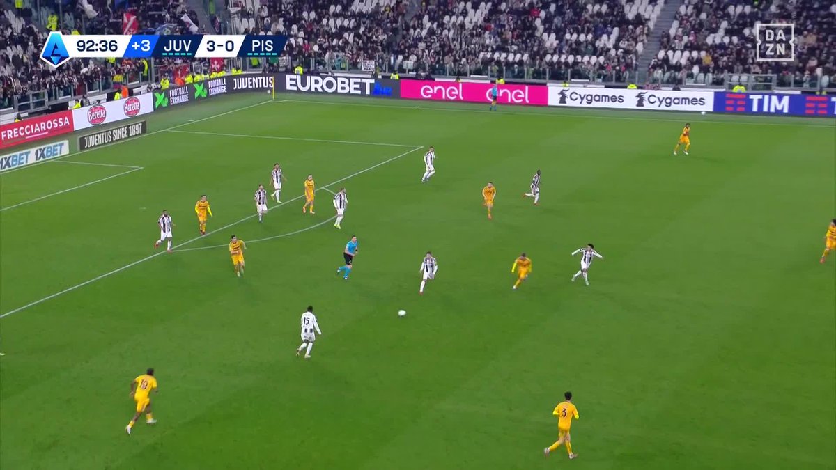 🇨🇮⭐️ | Jérémie Boga s’offre un but dans le temps additionnel pour porter le score à 4-0 ! 📲 Retrouvez toute la Serie A seulement sur DAZN ! 🇮🇹🏆 #JuventusPisa