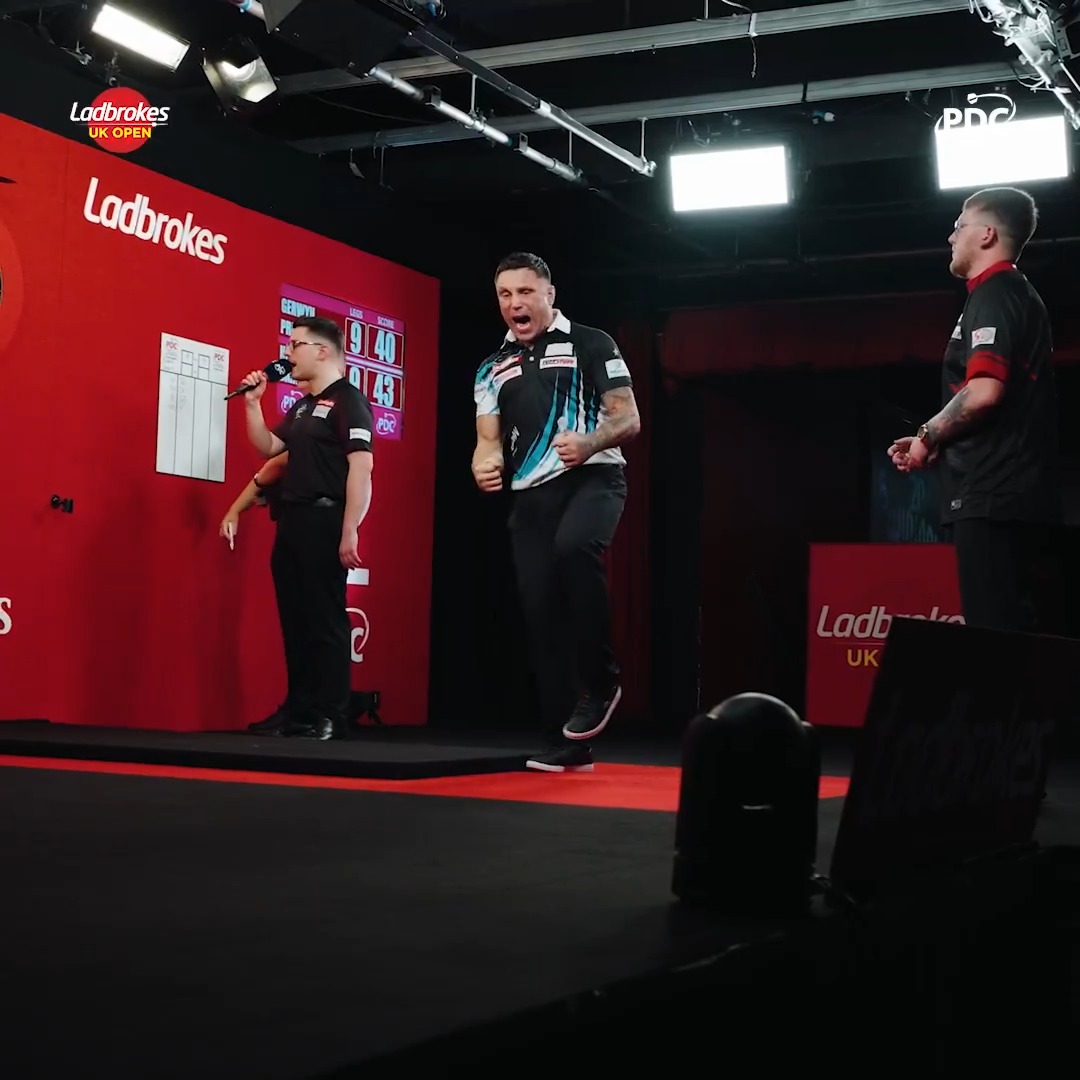 Comeback complete for the birthday boy! 🎊 #UKOpenDarts | Gerwyn Price