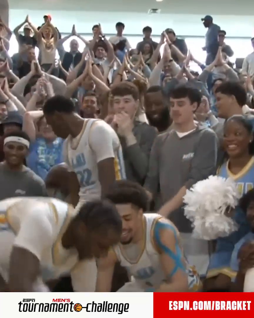 FINS UP BECAUSE THE LIU SHARKS ARE GOING DANCING 🦈🙏 It's March so get ready to fill out your Tournament Challenge bracket ➡️
