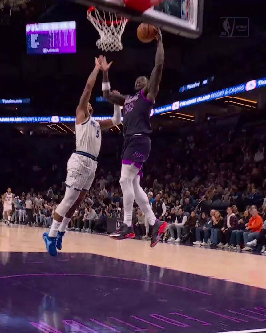 JULIUS RANDLE RISE UP. 🔥😤