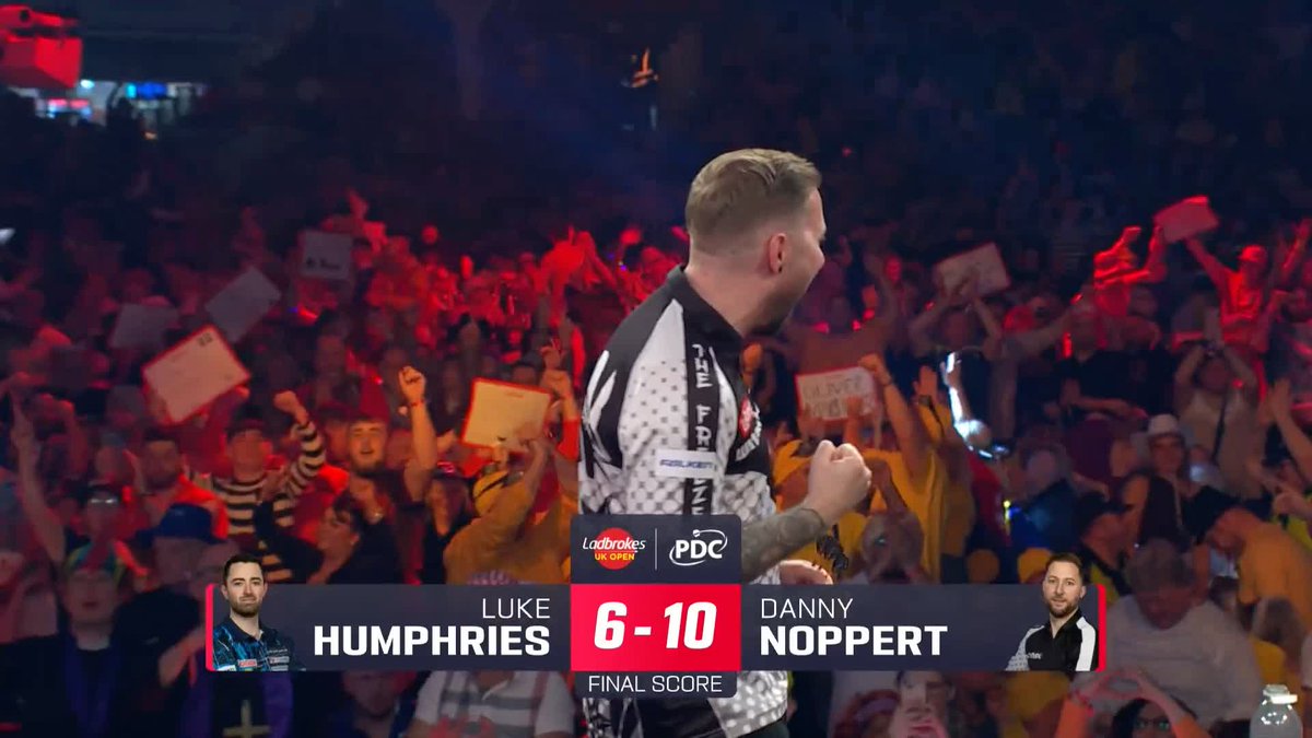 NOPPERT TAKES OUT HUMPHRIES 😮 Danny Noppert has shaken up the UK Open, becoming the last player through to the quarter-finals with a 10-6 win over world number two Luke Humphries! #UKOpenDarts | R6