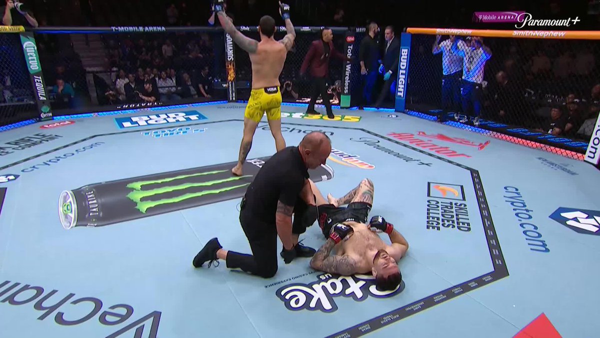 Nocaute rápido do Bellato. Recuperado no UFC. Começo positivo pros BRs no evento. E caiu um invicto. #UFC326