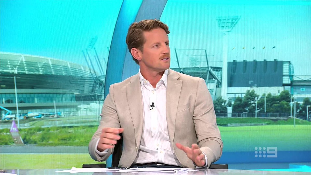 "Carlton are the most emotional footy club I've seen in recent history." Rory Sloane on the change Michael Voss and the Blues must make to their approach. #9AFLSFS | Watch on 9 & 9Now 🖥️