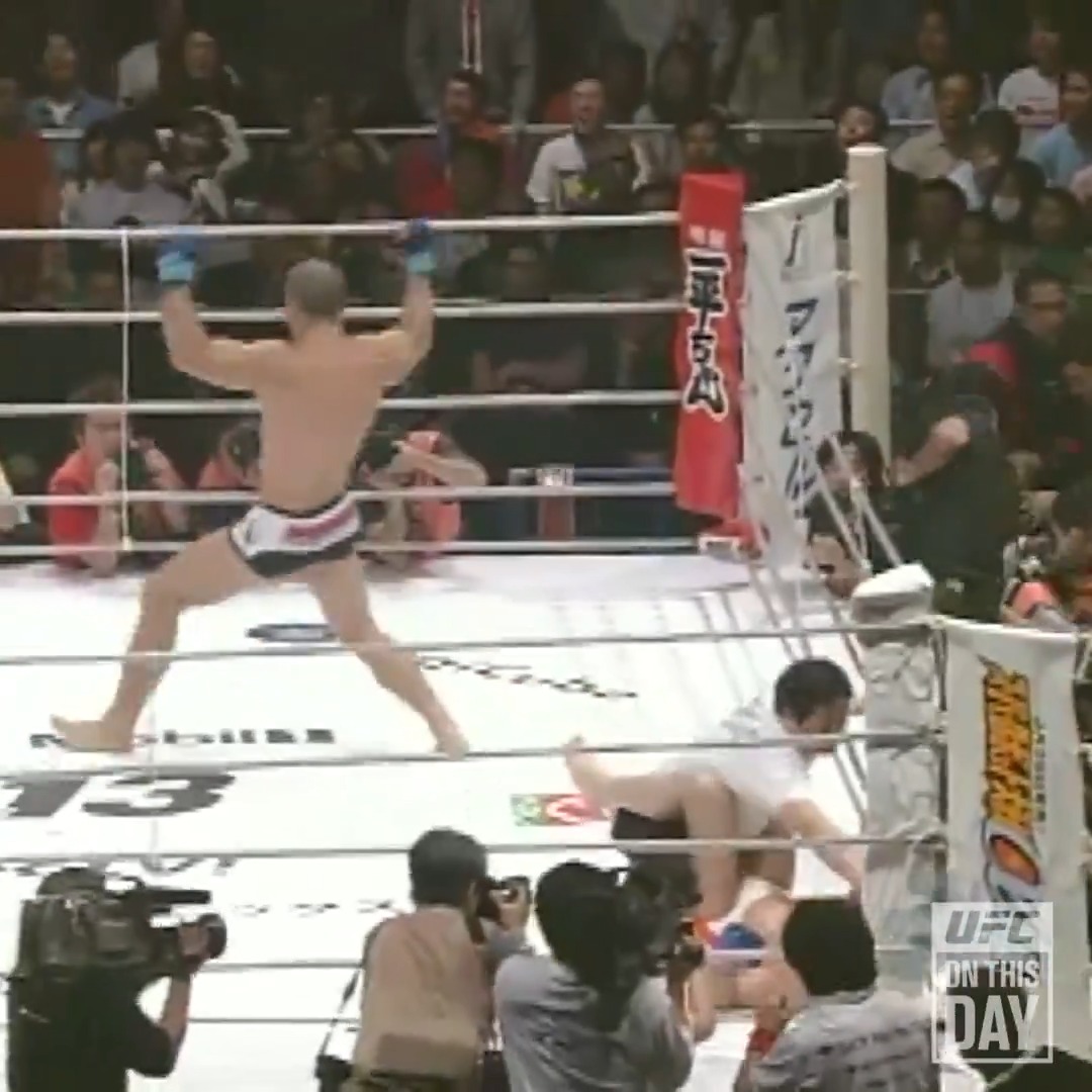 2001年3月25の桜庭和志vsヴァンダレイ・シウバ PRIDE13のコピーは「13か……とんでもないコトが起こらなきゃいいが」