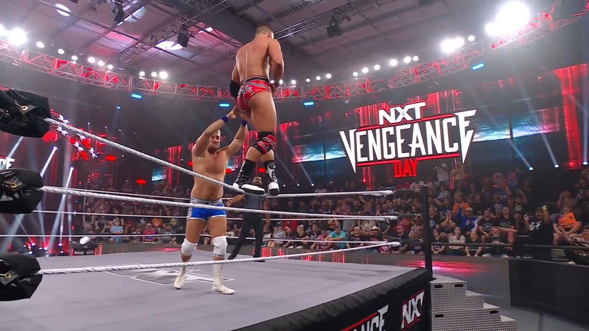Ricky Saints took too long and Joe Hendry made him PAY 😬