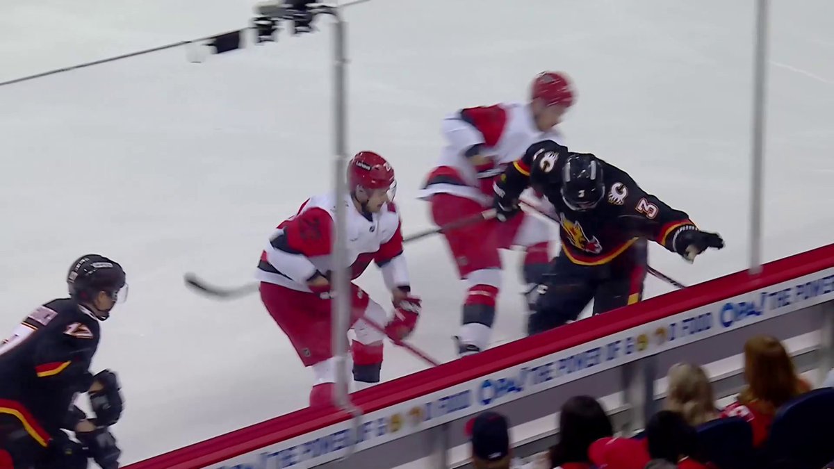 THAT WAS QUICK 😳 Seth Jarvis gets the Carolina Hurricanes on the board 44 seconds into the game!