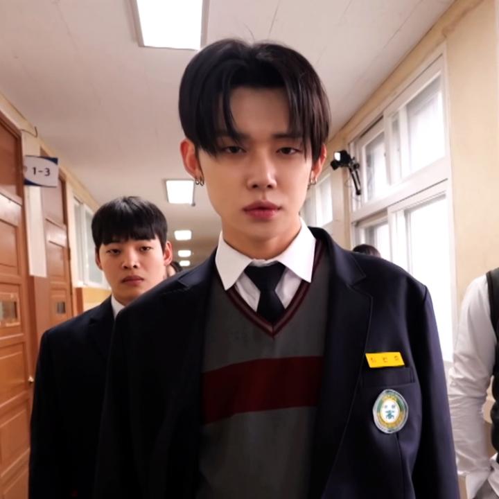 The man that you are, Yeonjun! 🦊 #Apartment404 #TOMORROW_X_TOGETHER #TXT #YEONJUN
