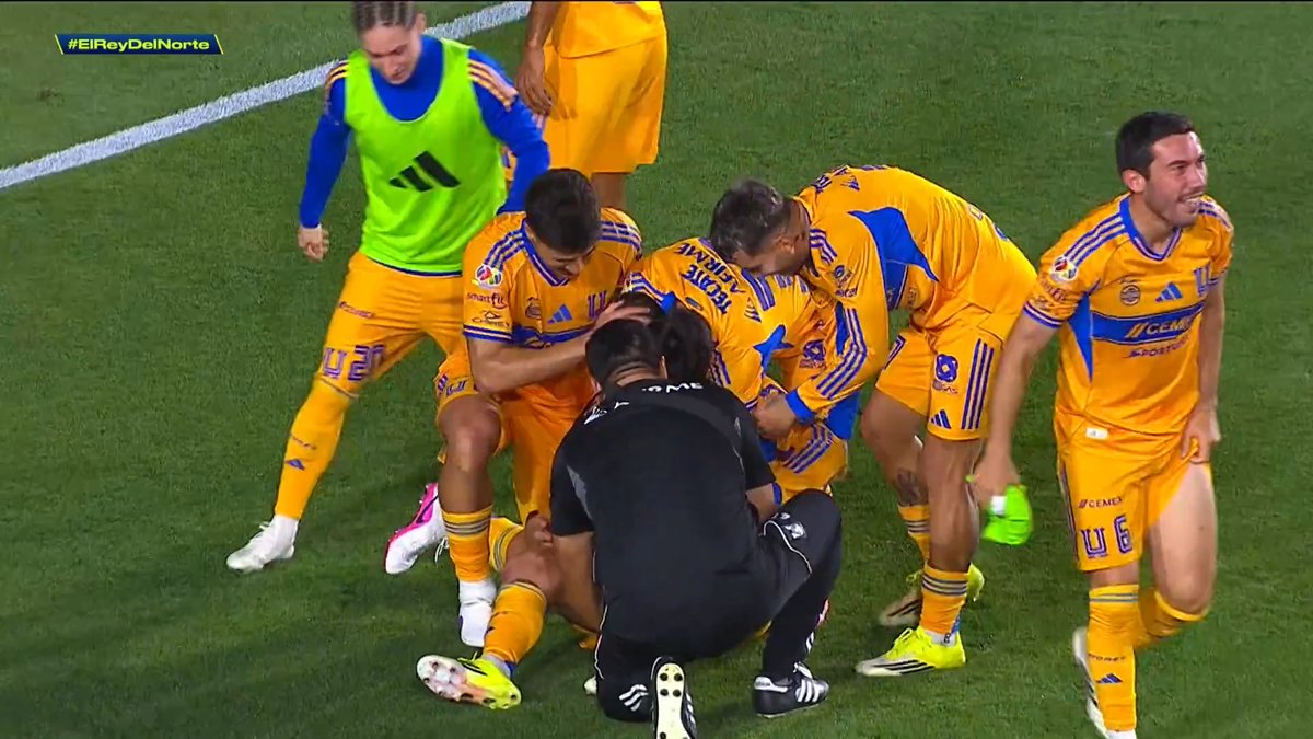 ¡El Clásico se lo lleva Tigres! Con un agónico gol de Gignac en los últimos minutos, los felinos se llevarón la victoria frente a Monterrey #MásAcciónMásDiversión #ElReyDelNorte Caliente Sports te presenta los mejores momentos mientras apuestas y ganas