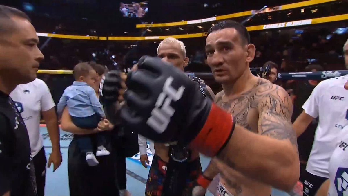 Family Matters ❤️ [ #UFC326 | Charles 'DoBronxs' Oliveira | Max Holloway ]