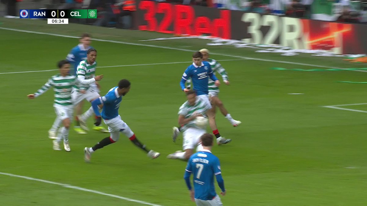 The Rangers players were convinced they should have had a penalty, but after a VAR review the referee waves play on 👀 "I think it's the correct decision" 🗣️ #ScottishCup