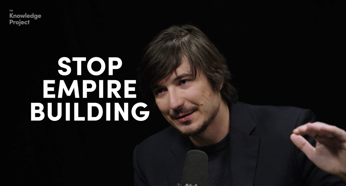 "Show me the incentive and I will show you the outcome." -Charlie Munger Paying people based on the size of the team they manage means you're incentivizing empire building. Robinhood CEO Vlad Tenev explains why they focus on this instead.
