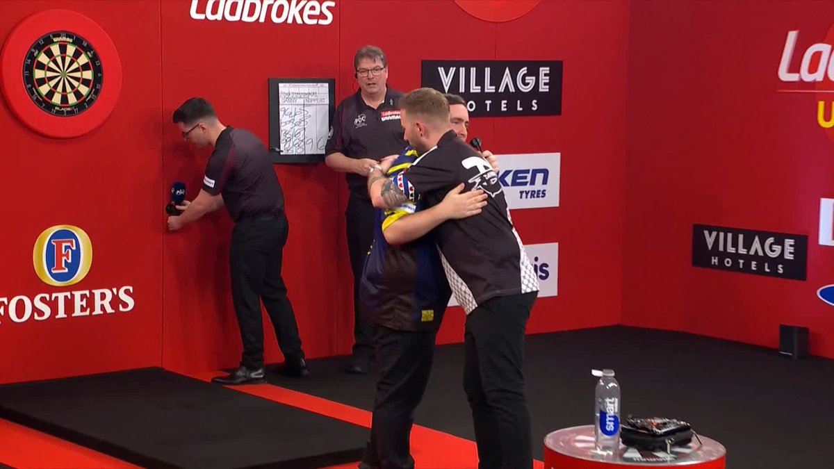 LITTLER FENDS OFF THE FREEZE! Luke Littler's bid for back-to-back UK Open titles continues! The world number one averages north of 104 to defeat 2022 champion Danny Noppert 10-6! Live Scores & Streaming 📲 #UKOpenDarts | QF