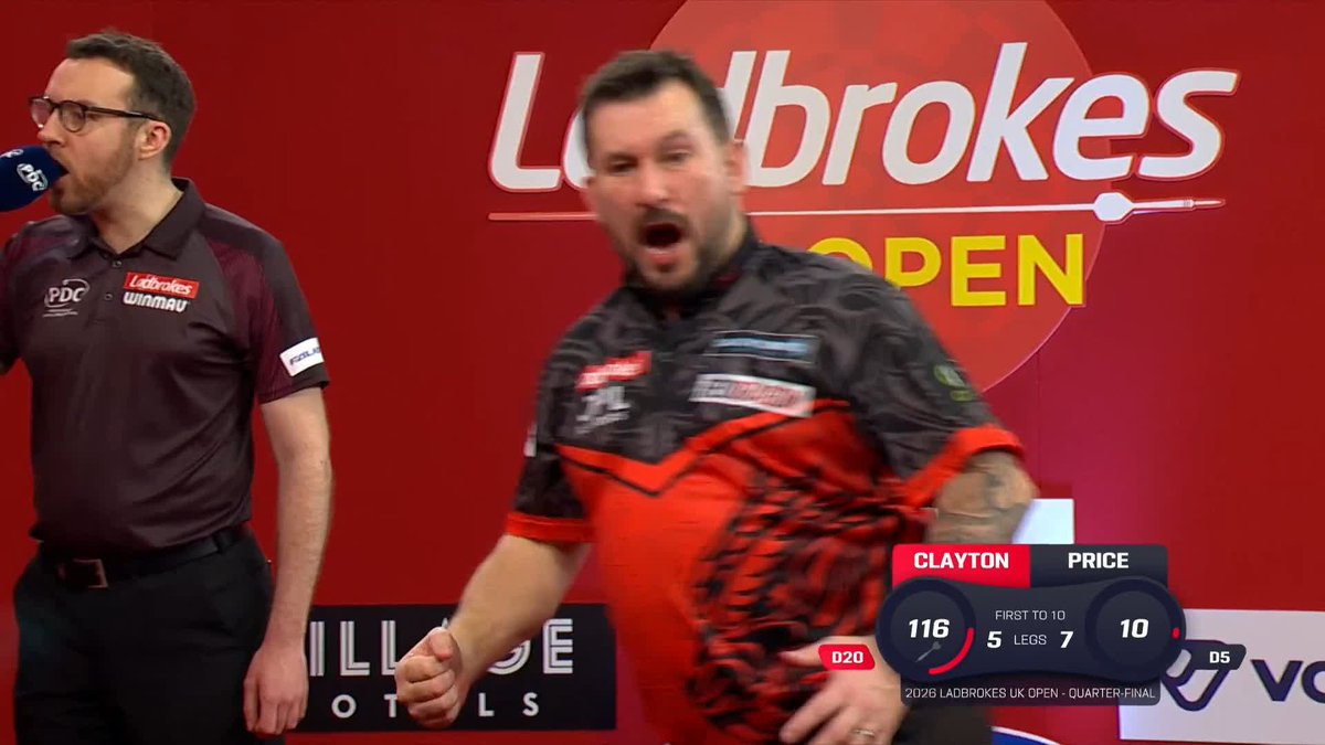 CLINICAL CLAYTON! Go Jonny Go! Jonny Clayton with a big celebration of his own as he converts a clutch 116 checkout to cut the gap to 7-6! Live Scores & Streaming 📲 #UKOpenDarts | QF