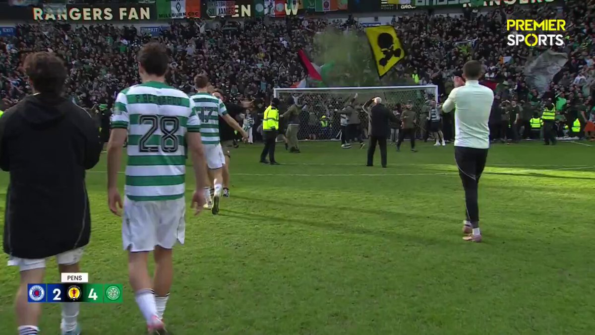 #Scotland - After Celtic beat Rangers on penalties, far right Rangers ultras enter the pitch at Ibrox while Celtic supporters celebrate the victory with Palestinian and Irish flags.