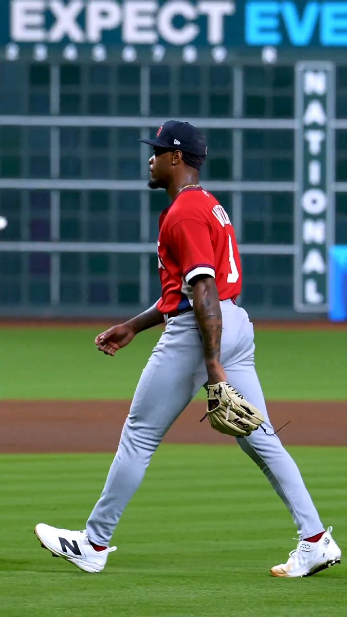 a lovely morning for some Najer Victor highlights, innit? ☕️ #RepTheHalo x World Baseball Classic
