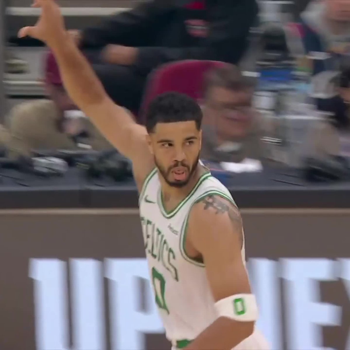 12 FIRST QUARTER POINTS FOR JAYSON TATUM 🔥 This guy tore his achilles 300 days ago 😅