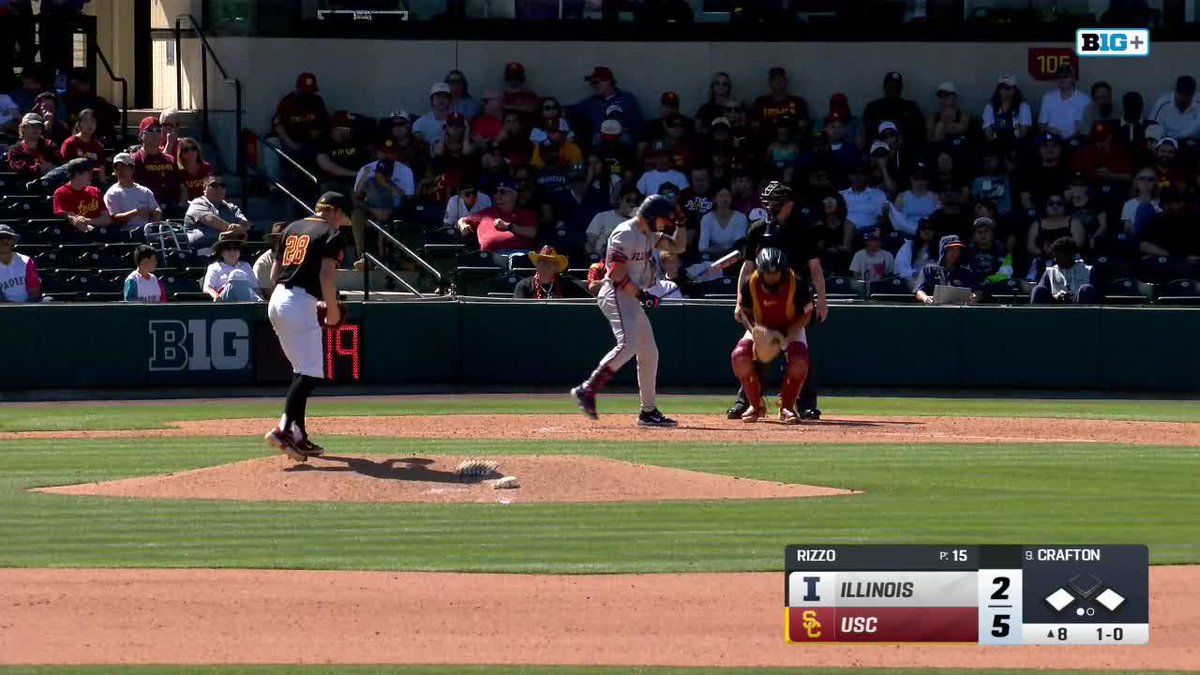 First career hit for Cole Crafton! His base hit scores Zebig as the Illini cut into the Trojan lead. T8 | USC 5, Illinois 3