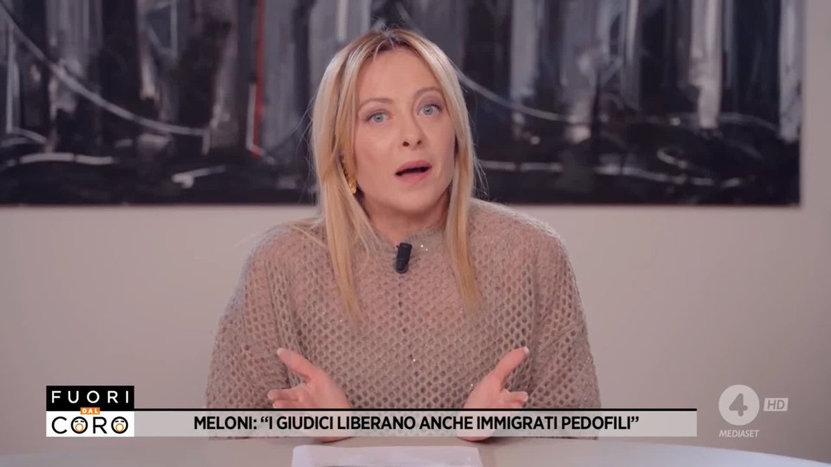 "Lo Stato non può toglierti i figli perché non condivide il tuo stile di vita!" Giorgia Meloni a #Fuoridalcoro