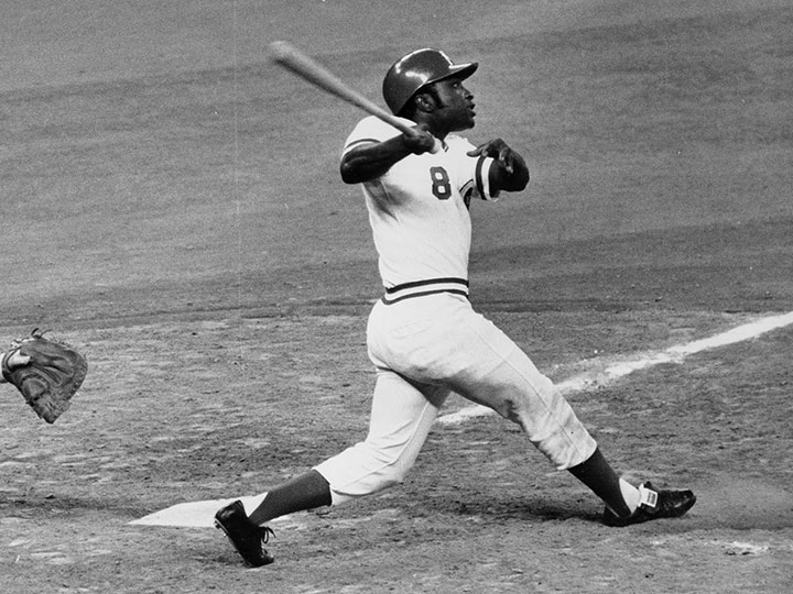 Joe Morgan is the greatest 2B in baseball history, but it still feels like he’s underrated. He was an absolute legend. Here he is delivering the walk-off RBI in the 10th inning of Game 3 of the 1975 World Series against Boston.