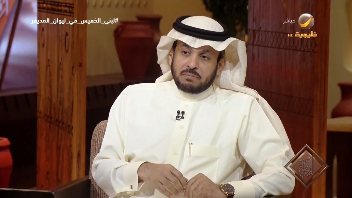 المديفر يروي تفاصيل استضافته للروائي الكبير "واسيني الأعرج" في منزله، ويكشف عن شعوره بالألم حين أخبره أن الرياض لديها قصة، لكنها لا تعرف كيف ترويها.