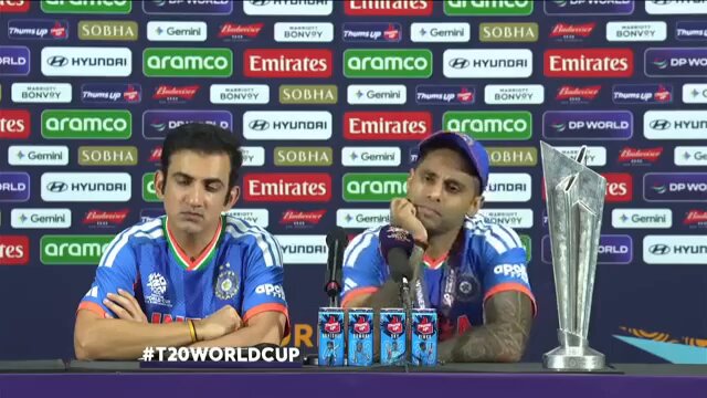 🚨IT'S ODI SERIES LOST NOT T20I.🚨 Reporter 🎙️ : India have lost only 2 games in the last 4 ICC tournaments, can we say it's an era of ICT? GG 🎙️ : Look we have lost 2 out of the last 3 ODI series, If it was an era we wouldn't have lost those series😂