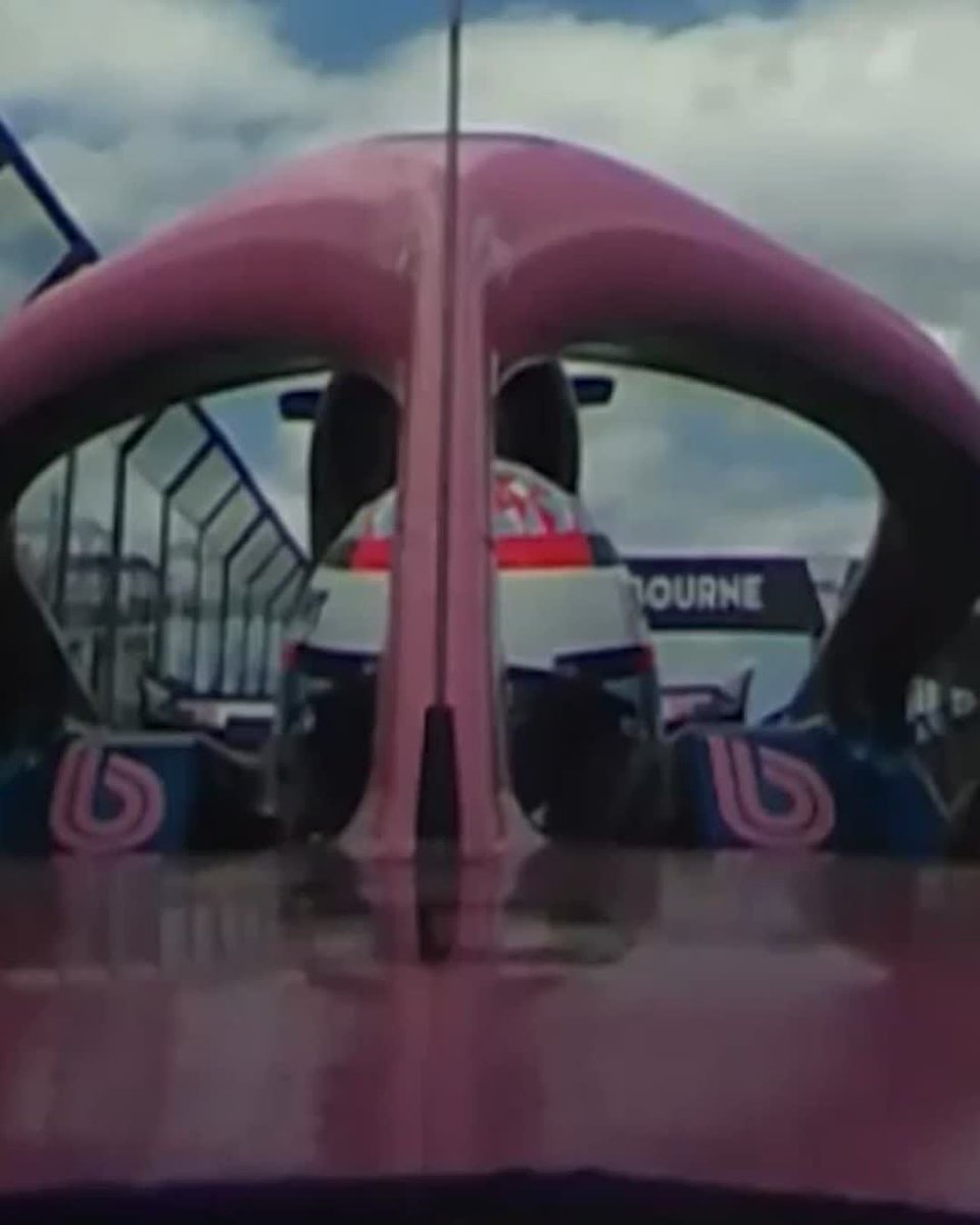 All the angles as a slow-starting Liam Lawson forced his rivals behind to think fast! 👀
