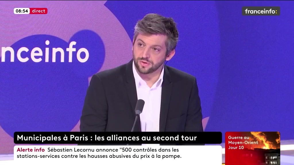 -"Elle est d'extrême droite Sarah Knafo ?" -"Est ce que je suis de gauche ?" -"Non vous êtes de droite Rachida Dati" -"Voila, vous avez les réponses sur les autres" -"Est-ce qu'elle est d'extrême droite?" -"Je vous laisse répondre"