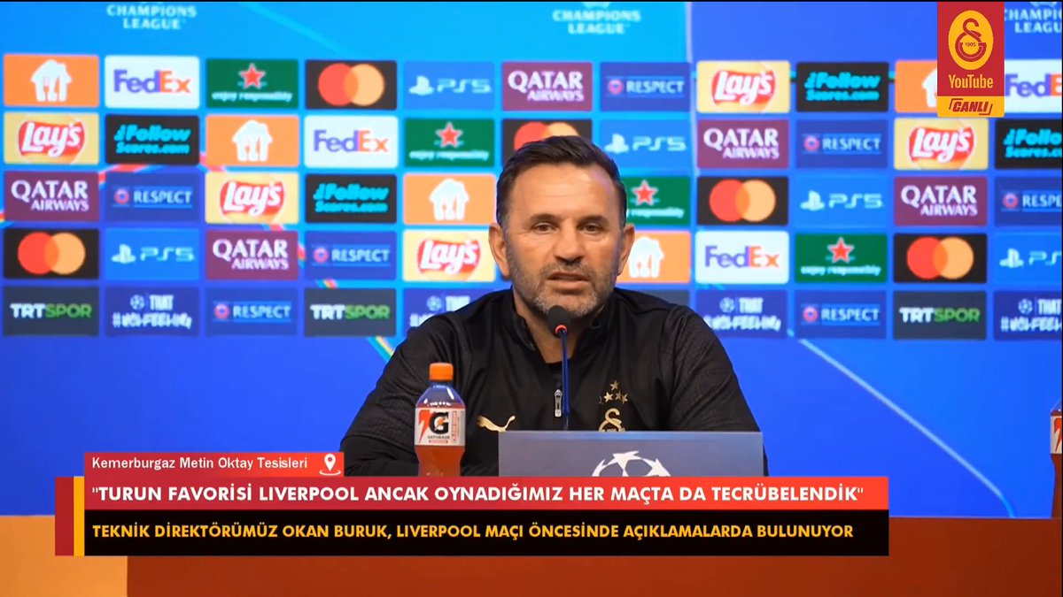 İngiliz muhabir: "UEFA, Galatasaray taraftarı Anfield'da olmayacak dedi. Reaksiyonunuz nasıl? Bu adil bir durum değil gibi görünüyor." Okan Buruk: "Ceza adil değil. İtiraz yaptık. Belki bu değişecektir. Bugün sonuçlanacakmış. Bir yerden bakmak doğru değil. Taraftar açısından bakmak sadece, doğru değil. Polisler de taraftarımıza nasıl davrandı, bu da çok önemli. Rövanşta taraftarımızın yanımızda olması güzel olur. Taraftarımızın da tribünde yer almasını istiyorum."
