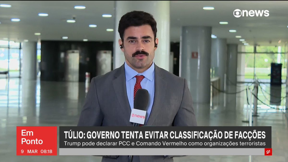 O governo brasileiro tenta evitar a classificação de facções criminosas como organizações terroristas. De acordo com o presidente Lula, isso seria uma forma de não respeitar a soberania do país, e classificação abriria margem para uma ação militar norte-americana em território nacional. ➡ Assista: #GloboNews #GloboNewsEmPonto #Brasil #EUA #facçãocriminosa