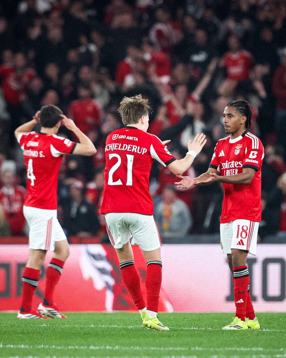 🔙 Revê os golos do SL Benfica x FC Porto ⚽ Schjelderup ⚽ Barreiro #SLBFCP | #LigaPortugalBetclic